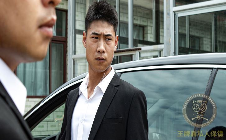 職業(yè)保鏢.jpg