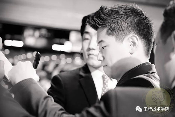 專業私人保鏢高級課程（非言語交流/行為）